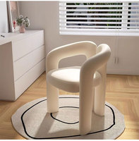 Chaise de maquillage et tabouret de coiffeuse en métal, design moderne minimaliste nordique, pour chambre à coucher et maison, style décontracté