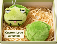 Porte-clés en peluche grenouille verte personnalisé OEM ODM, breloque mignonne grenouille paresseuse pour sac à dos, cadeaux en gros