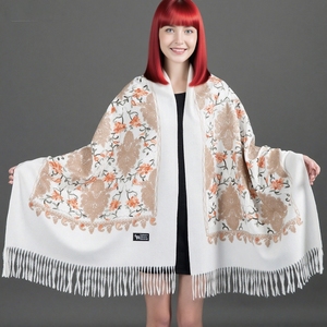 Custom Nepal Embroidery <strong>Paisley</strong> Ethnic Warm Winter <strong>Scarf</strong> Hijab <strong>Pashmina</strong> <strong>Scarf</strong> Shawls Wool Cashmere <strong>Scarf</strong> for Women - Product Image 2