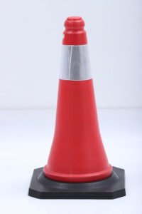 Cone de estrada de h50 50cm de pe com base de borracha pe tráfego