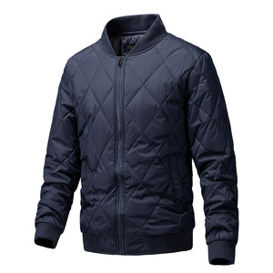 Baseball-Kragenjacke - Urbaner Herren-Mantel mit Rautenmuster und Fleecefutter - Product Image 6