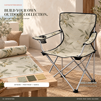 Chaise de camping en gros pour événements en plein air avec porte-gobelet latéral et logo et motif personnalisés pour le glamping de luxe en extérieur