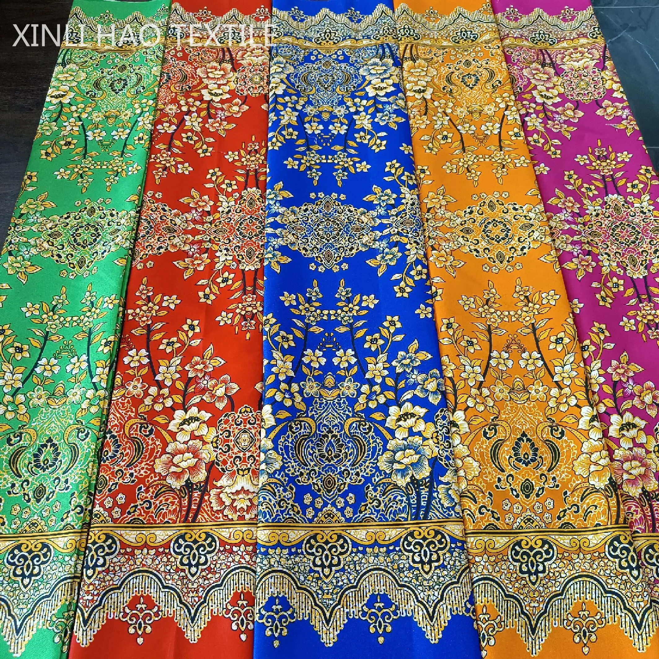 Prezzo di fabbrica sarong batik 100 poliestere tessuto in pelle di pesca tessuto in microfibra in rotoli
