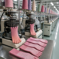 Chaussettes de yoga OEM pour femmes à bout fendu, antidérapantes, en coton peigné, avec semelle intégrale en silicone