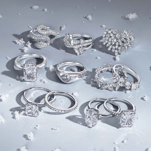 Изящные ювелирные изделия из серебра S925: обручальные кольца с имитацией бриллианта D VVS1 и муассанитом изумрудной огранки - Product Image 2