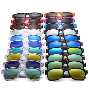 Gafas de Sol Cuadradas Negras 2025 con Logotipo Personalizado, Gafas de Sol Promocionales de Plástico Reciclado para Hombre y Mujer - Product Image 3