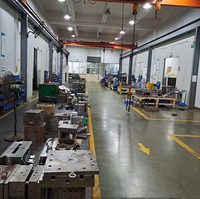 Service de fabrication CNC personnalisé à Dongguan, bloc de connexion carré multifonction en aluminium de précision