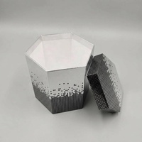 Boîtes cadeaux personnalisées de forme irrégulière, emballages de luxe faits à la main, boîtes en papier hexagonales argentées pour bijoux et emballages cadeaux