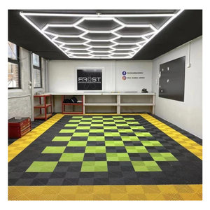 Carrelage de sol de garage en PVC imbriqué pour garage Revêtement de sol en plastique pour entrepôt Lavage de voiture Drain <span class=keywords><strong>Dalle</strong></span> <span class=keywords><strong>Dalle</strong></span> Rib Garage Tapis de sol - Product Image 4