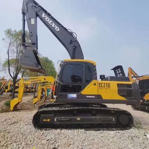รถขุดตีนตะขาบ VOLVO 210 มือสองรับรองคุณภาพ น้ำหนัก 21 ตัน บุ้งกี๋ขนาดใหญ่ เครื่องยนต์ Cummins ได้รับการรับรองมาตรฐาน CE (มอเตอร์ปั๊มเกียร์) ระบบไฮดรอลิก Vickers - Product Image 1