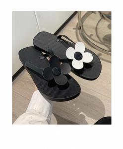 <span class=keywords><strong>Sandali</strong></span> <span class=keywords><strong>infradito</strong></span> in PVC all'ingrosso per donna, ciabatte da interno ed esterno, <span class=keywords><strong>sandali</strong></span> da spiaggia con design floreale, <span class=keywords><strong>infradito</strong></span> da casa per ragazza - Product Image 3