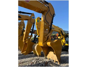Godet de terrassement d'occasion pour excavatrice, jaune, robuste, équipement de construction - Product Image 1