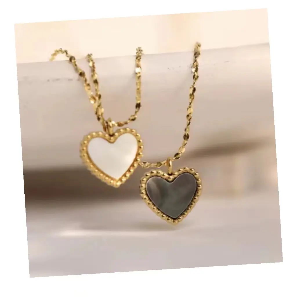 2024 bijoux de mode sans ternissure bijoux 14k pvd or coquille pendentif en acier inoxydable coeur amour forme collier pour dame