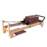 Hochwertiges Studio Verwenden Sie klassische Body Shaping Langlebige Holz Reformer Bett Pilates Reformer Maschine für Pilates & Yoga Studio