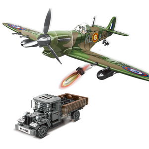 Ensemble de briques de construction de chasseur Spitfire de <span class=keywords><strong>la</strong></span> Seconde <span class=keywords><strong>Guerre</strong></span> mondiale, jouet de construction de l'armée aérienne, kit de construction de camion de <span class=keywords><strong>la</strong></span> Seconde <span class=keywords><strong>Guerre</strong></span> mondiale avec figurines - Product Image 1