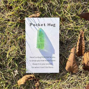 Carte fermée de colonne de cristal de décoration de poche en cristal porte-bonheur naturel multicolore en gros - Product Image 4