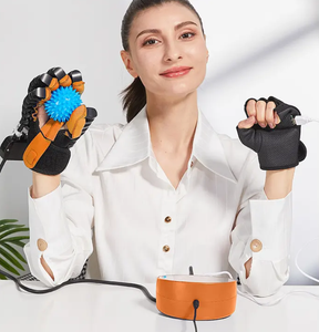 All'ingrosso elettrico Smart Robot guanti cinque dita Finger Trainer di recupero a mano strumento di massaggio guanti elettrici di recupero - Product Image 3