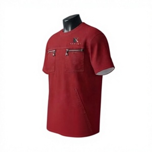 Camiseta Roja de Cuello Redondo para Hombre con Bolsillos con Cremallera, Estilo Workwear, Color Sólido, Tejido de Algodón, Logotipo Frontal, Ropa de Primavera - Product Image 6