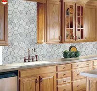 Mosaïques hexagonales en marbre poli de qualité supérieure, art mosaïque et revêtements de sol en mosaïque pour les murs de salle de bain et les crédences de cuisine
