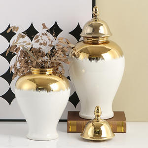 Wit vergulde keramische vaas, grensoverschrijdende speciale algemene woonkamer- en homestay-ornamenten, licht luxe vaasdecoraties, China - Product Image 3