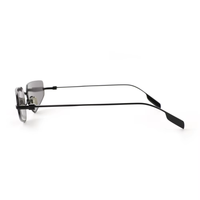 Lunettes de soleil œil de chat triangulaires à monture métallique fine, verres UV400, dégradé pastel Y2K, légères, pour femmes, vente en gros, streetwear