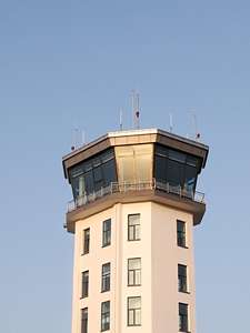 ระบบพลังงานแสงอาทิตย์ L-810แบบออลอินวันระบบไฟสิ่งกีดขวางสีแดงแบบออโต้เซลล์ในตัวที่มีความเสถียรแสงสำหรับการบินพลบค่ำจนถึงรุ่งเช้า - Product Image 5