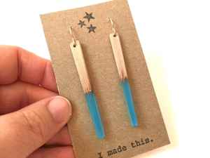 Pendientes de Resina y Madera Inspirados en la Naturaleza, Joyería Ligera Hecha a Mano, Estilo Boho Chic, Regalo Perfecto para Mujeres, Adolescentes y Niñas - Product Image 3