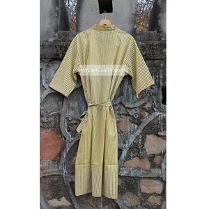 ชุดนอนผู้หญิงผ้าฝ้ายแท้ 100% แบบยาว คอวี เนื้อผ้านุ่มสบาย ราคาดีที่สุด - Product Image 6