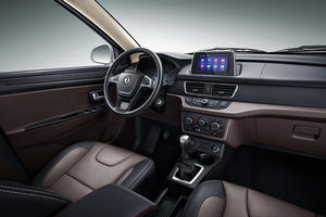 Dongfeng Glory DFSK 330s MPV Mini Car Fabricante directo 1,5 T 5MT Minivan para automóviles/<span class=keywords><strong>furgonetas</strong></span> <span class=keywords><strong>de</strong></span> carga - Product Image 5