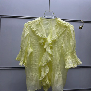 Blusa de lino tejida vintage francesa para mujer con encaje, manga globo y solapa con volantes, manga corta, ideal para verano. - Product Image 4