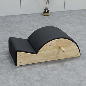 Entrenador de Pilates profesional Corrector de columna con acolchado contorneado para mejora mecánica corporal Máquina de reformador de Pilates - Product Image 4