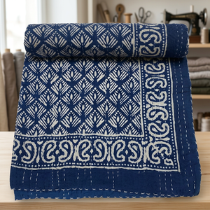 Cubrecama Kantha con Estampado Floral de Hojas Azules, Tamaño Doble 90x108 Pulgadas, Colcha de Algodón Hecha a Mano y Cubrecama Indio - Product Image 6