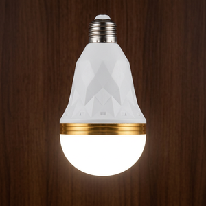Plastic <b>LED</b> Bulb with AC 85-265V <b>SMD</b> Light Source A Type High CRI 85 3000 Lumens Hotel Use - Product Image 1