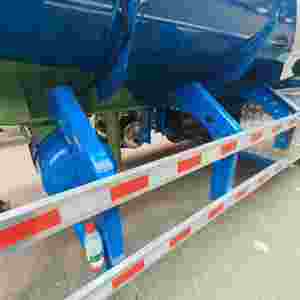 China Fabricado Heavy <span class=keywords><strong>Duty</strong></span> 3 Ejes 40000 litros 50000 Litros Combustible de aceite Camión cisterna Semi Remolque - Product Image 5