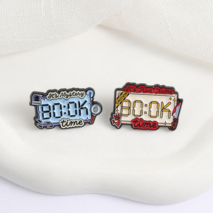 Pin de Broche con Diseño de Póster de True Crime Podcast, Temporizador de 800K, Accesorio para Uso Diario, Regalo para Amantes del Misterio - Product Image 3