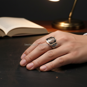 Anillo de Hombre de Plata de Ley 925 con Diseño de Estrella de David en Esmalte Negro - Product Image 3