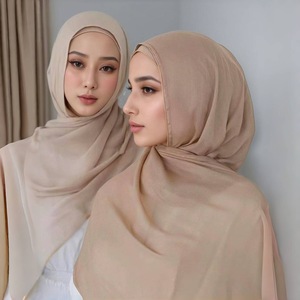 Hijab musulmán de Material nuevo Modal para mujer, venta al por mayor, Jersey Hijab musulmán de Color sólido liso de lujo para mujer, Jersey Premium con gorras interiores - Product Image 6