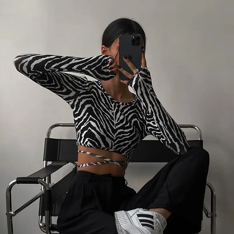 İlkbahar yaz Zebra baskı kadın üstleri moda uzun kollu Backless Lace Up seksi üst kadınlar için 2023