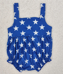 Ropa de bebé para niñas hermanas: Pelele con volantes, tirantes, lazo y diseño de vacas del Oeste para el 4 de julio - Product Image 4