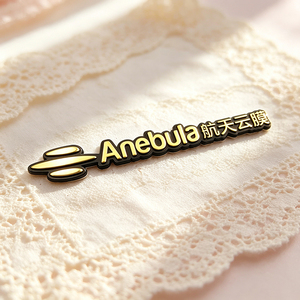 ป้ายโลหะสลักทองคำแบบกำหนดเอง สติกเกอร์ติดขวดน้ำหอมหรูหรา - Product Image 4