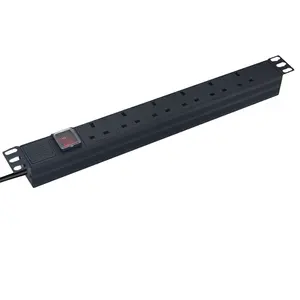 שקע PDU 6 כיווני בבריטניה עם מתג 13A 220V יחידת חלוקת חשמל עמידה מתכת ופלדה בעלת אישור CE