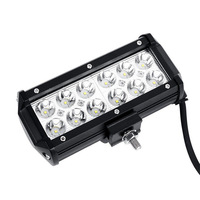 Le faisceau d'inondation de barre lumineuse menée lumineuse superbe a mené la voiture 12v de toit a mené des lumières fonctionnantes pour la voiture