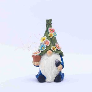 Gnome <span class=keywords><strong>de</strong></span> <span class=keywords><strong>jardin</strong></span> en résine peint à la main à énergie solaire avec un design <span class=keywords><strong>de</strong></span> dessin animé pour les jardins, les cours, les salons et les balcons - Product Image 5
