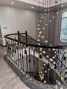 Top-Luxus-Innendekoration Aluminium legierung Post Black Gold Treppen pfosten - Product Image 2