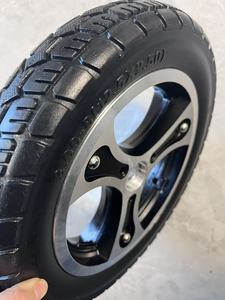 <span class=keywords><strong>Roue</strong></span> de remplacement pour fauteuil roulant électrique en aluminium, <span class=keywords><strong>prix</strong></span> d'usine, nouvelle <span class=keywords><strong>roue</strong></span> sans chambre à air en mousse 3.00-8, 12.5*2.50 pouces - Product Image 4