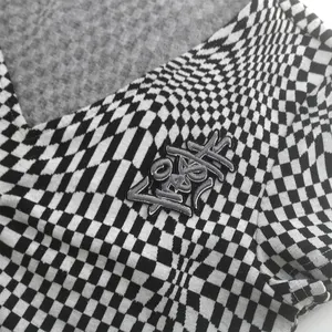 Produttore vestiti personalizzati Tajima Appliques Logo del marchio toppe ricamate con lettere 3D in rilievo