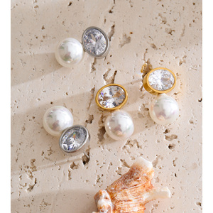 JINYOU 5692 - Pendientes Clásicos Grandes Redondos con Circonita Cúbica, Perlas Simuladas Blancas Brillantes, Pendientes de Moda - Product Image 5