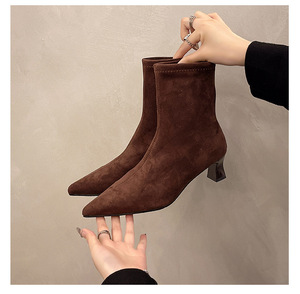 Botas Altas de Mujer para Otoño y Primavera, Nuevas Botas de Media Pantorrilla con Estampado de Leopardo y Combinación de Colores, Tacón Alto y Delgado - Product Image 3