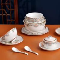 Service de table de luxe en porcelaine fine à motif floral brocart, 69 pièces, vaisselle en céramique décorée de motifs floraux pour la maison, les banquets, les mariages et les cadeaux