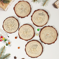 Motif Lonceng Natal, Cakram Kayu Pinus Belum Selesai dengan Zona Pewarnaan yang Sudah Ditandai, Dekorasi Karya Seni DIY untuk Mantel, Meja, dan Lemari Pajangan